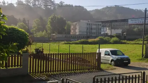 Prach nad areálom cementárne